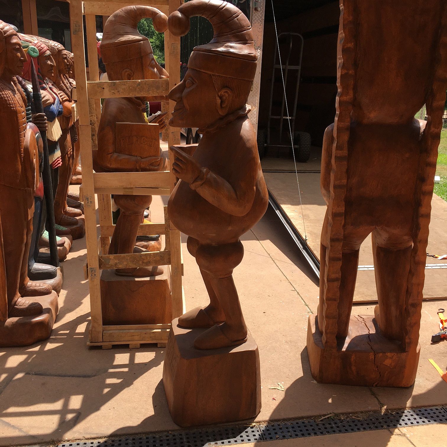 Punch Cigar Statue / Wooden Statues / Punch Statues / Wooden Punch