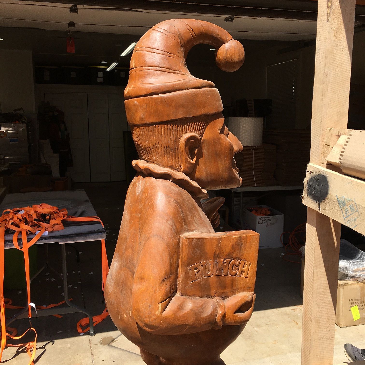 Punch Cigar Statue / Wooden Statues / Punch Statues / Wooden Punch