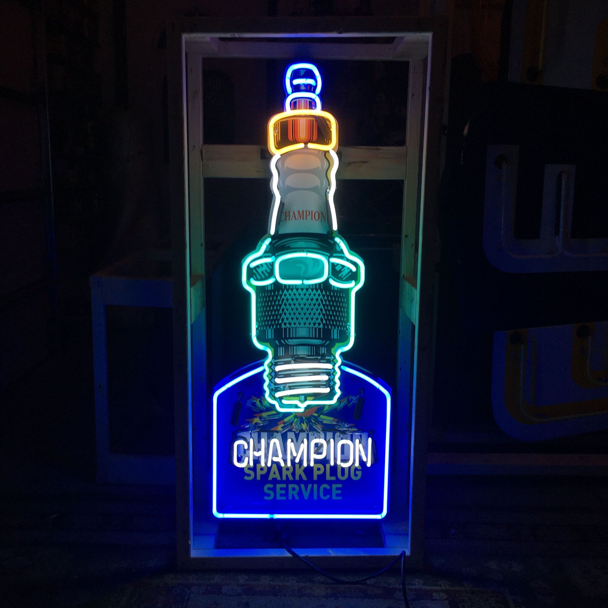 Champion Spark Plug Neon Sign / Garage Signs for Men / Animated Neon