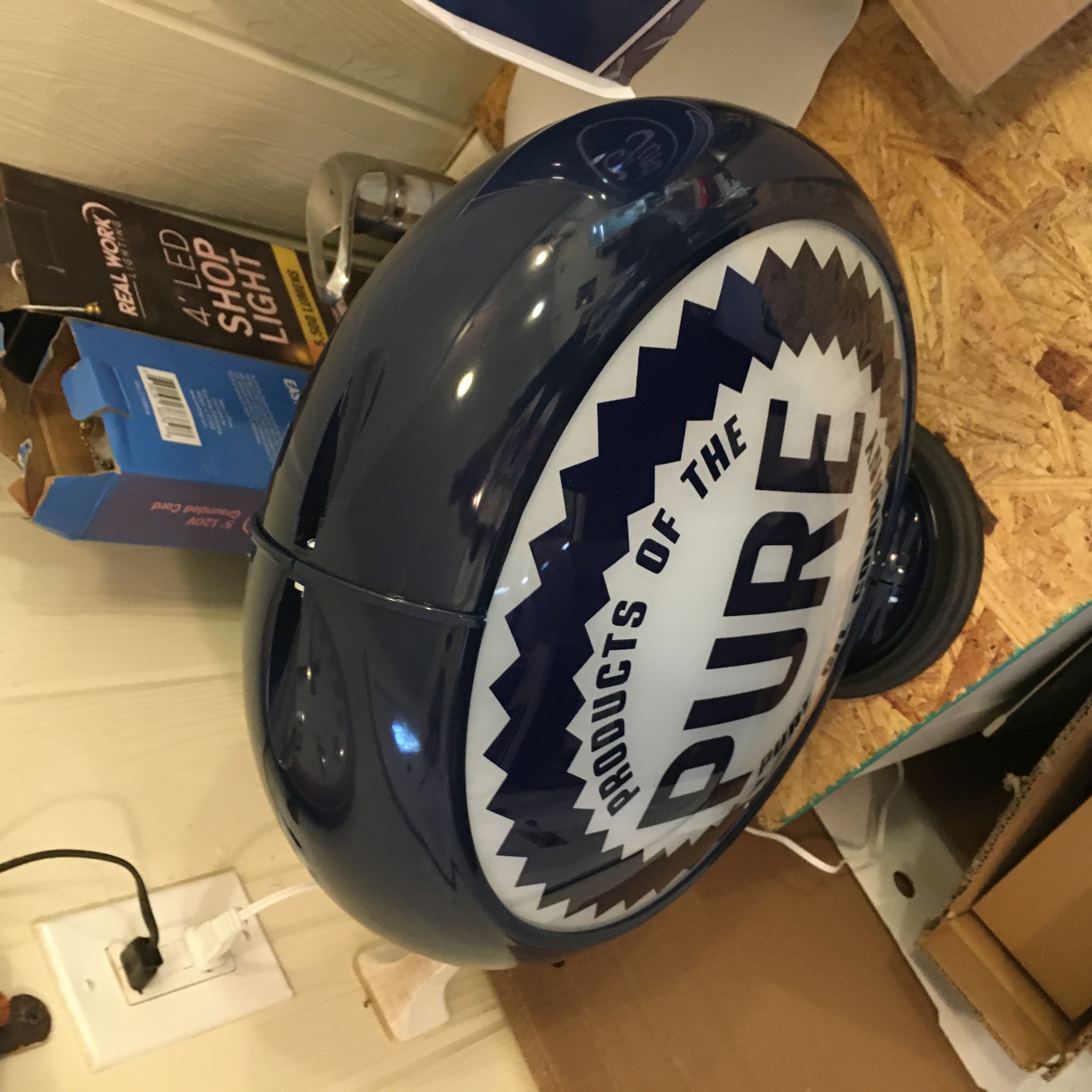 Pure Oil Gas Pump Globe / Pure Gas Pump Globe / Pure Gas Pump Globes