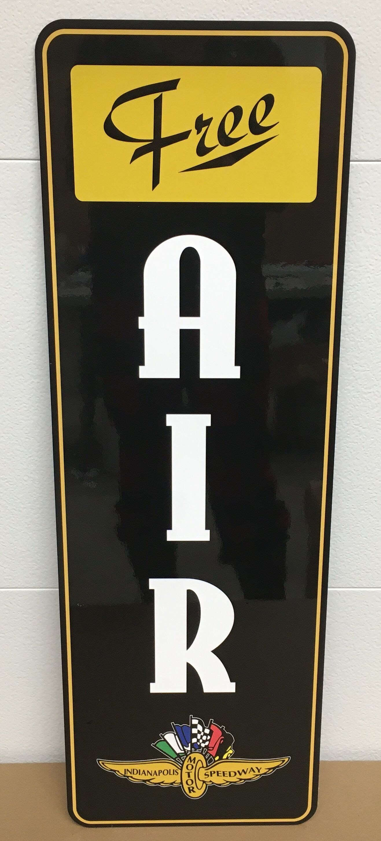 Gas and Oil / Speedway Signs / Indianapolis Motor Speedway Free Air