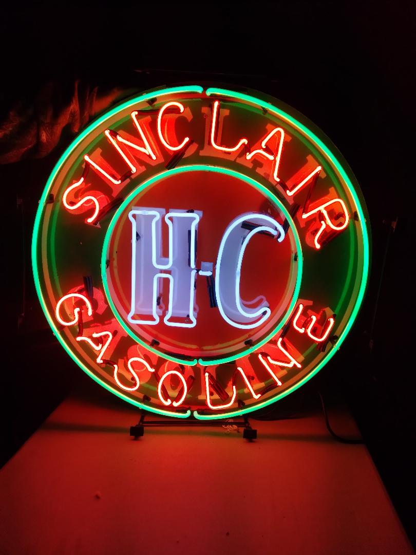 Petro Neon Sign / Gas Station Signs / Gas Pump Neons / Garage / Man