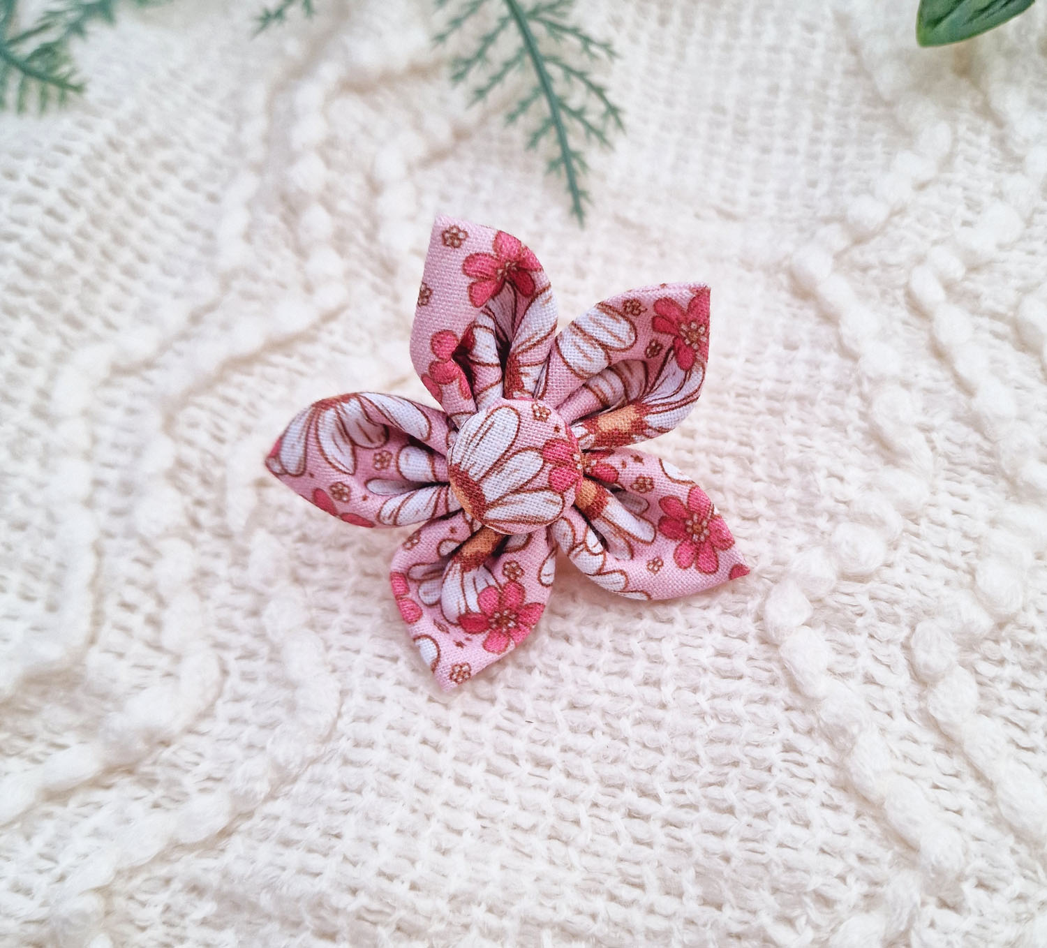 DAISY CHAIN Flower Collar Accessory