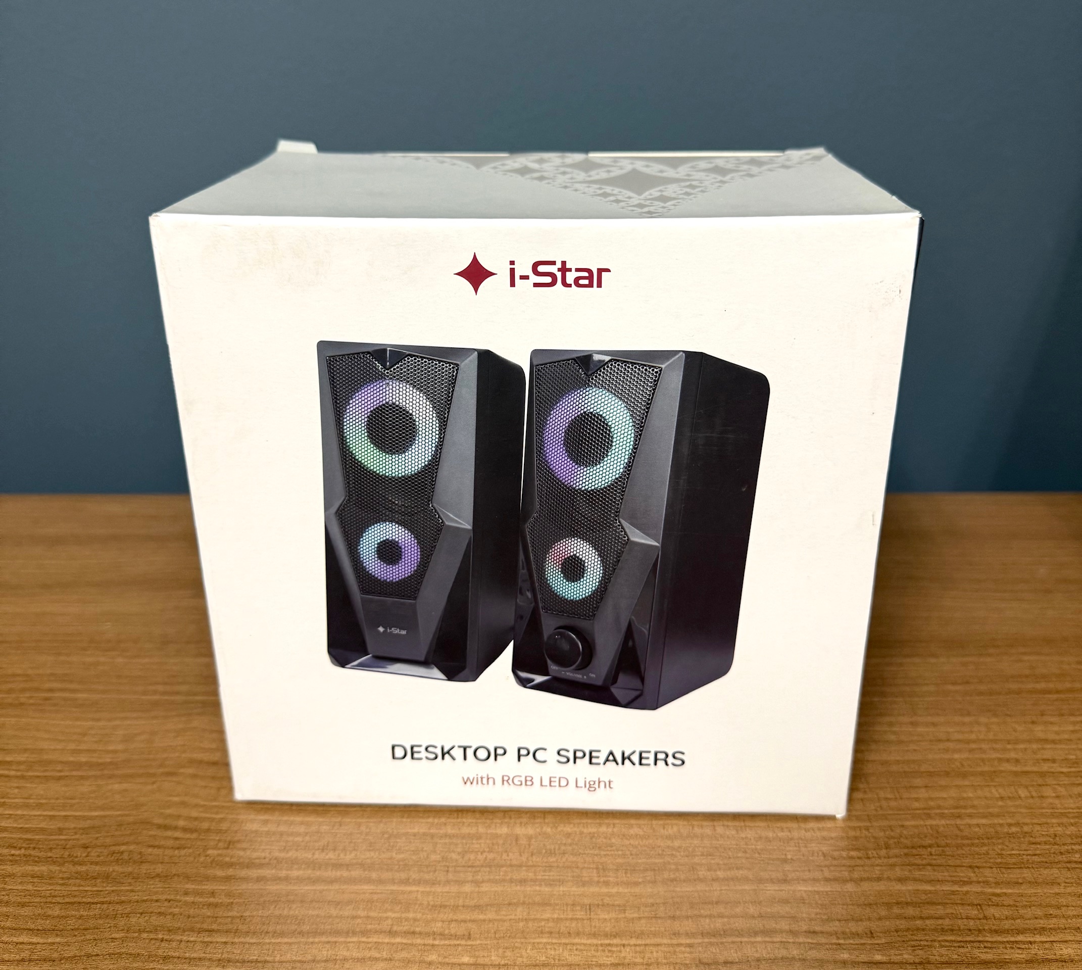 Headphones, Ear Buds & Bluetooth Speakers