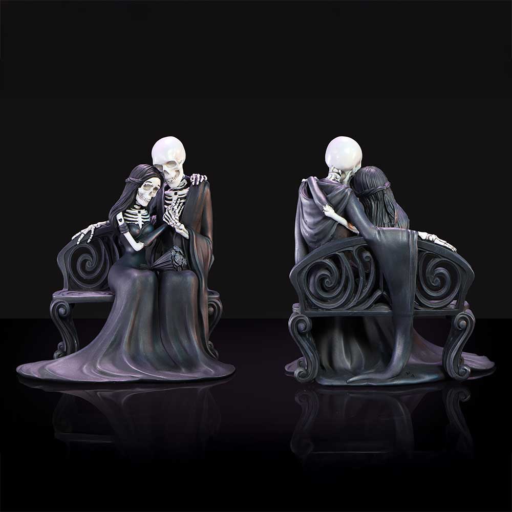 Eternal Bond Figurine