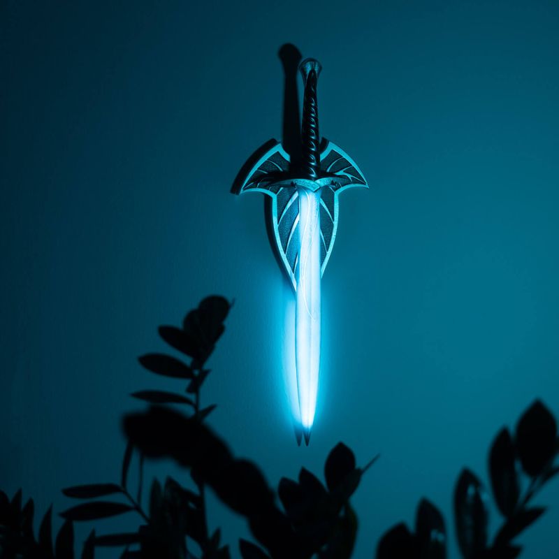 Sting Lamp