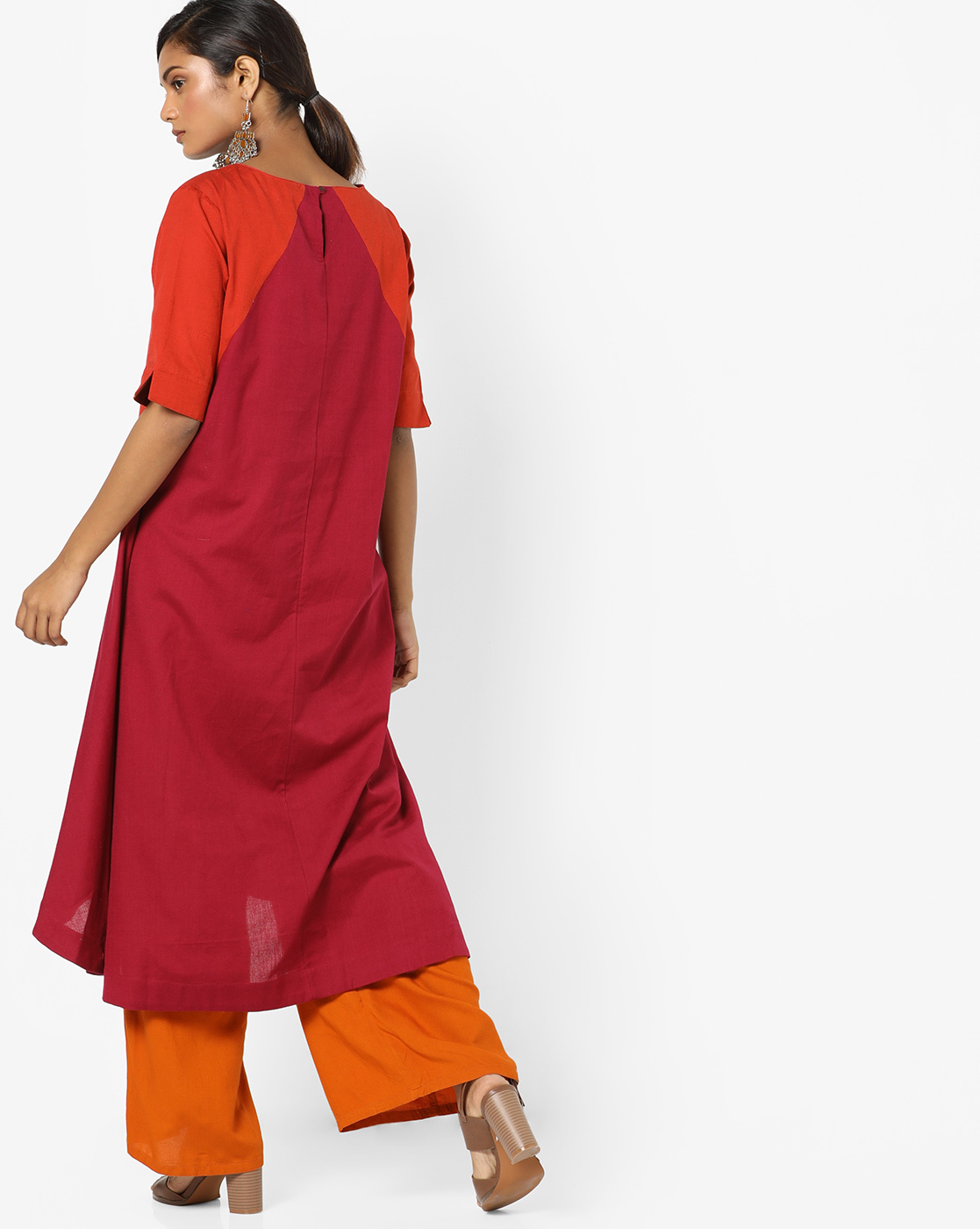 Colourblock Panelled Kurta  M