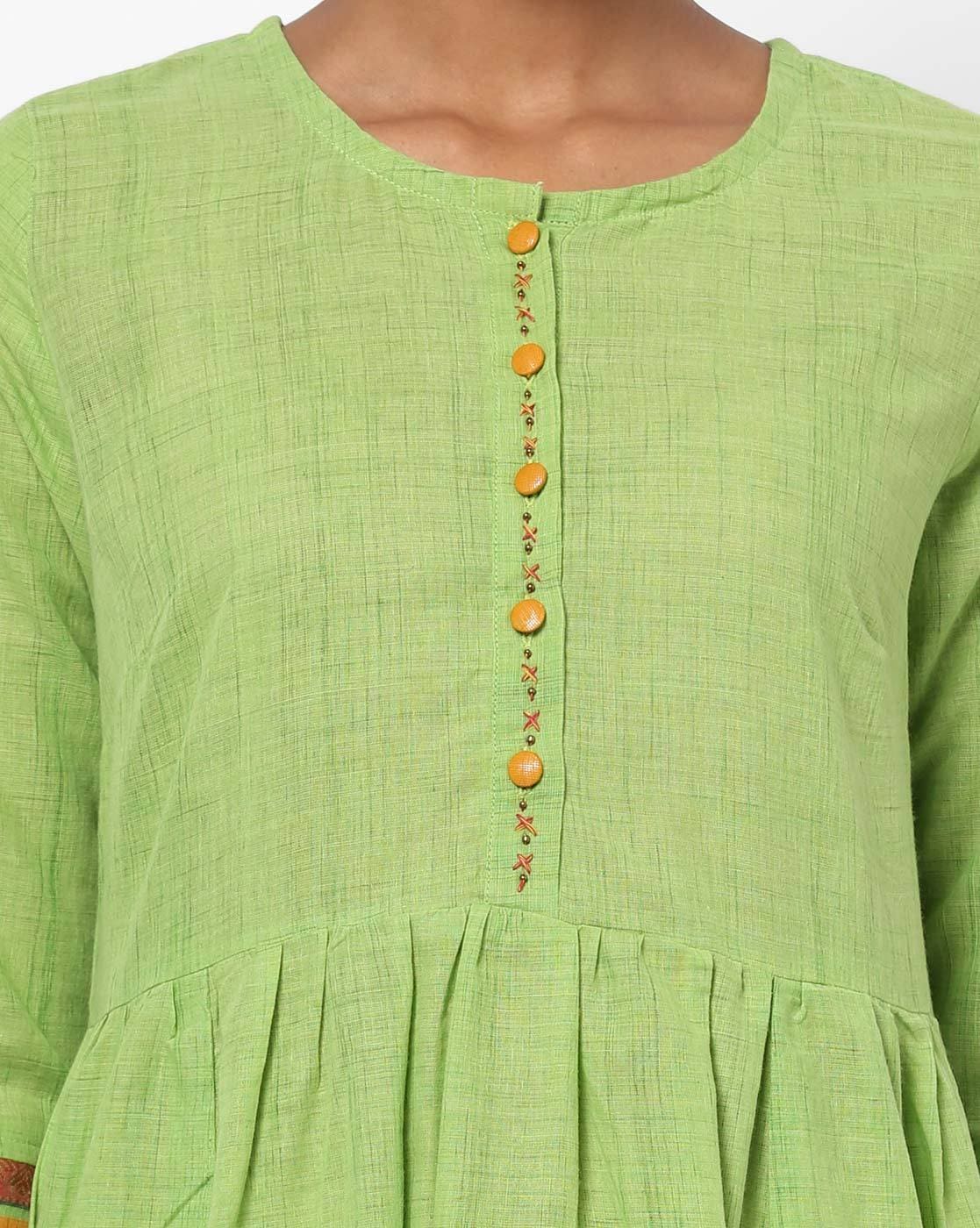 Textured A-line Kurta Green  L