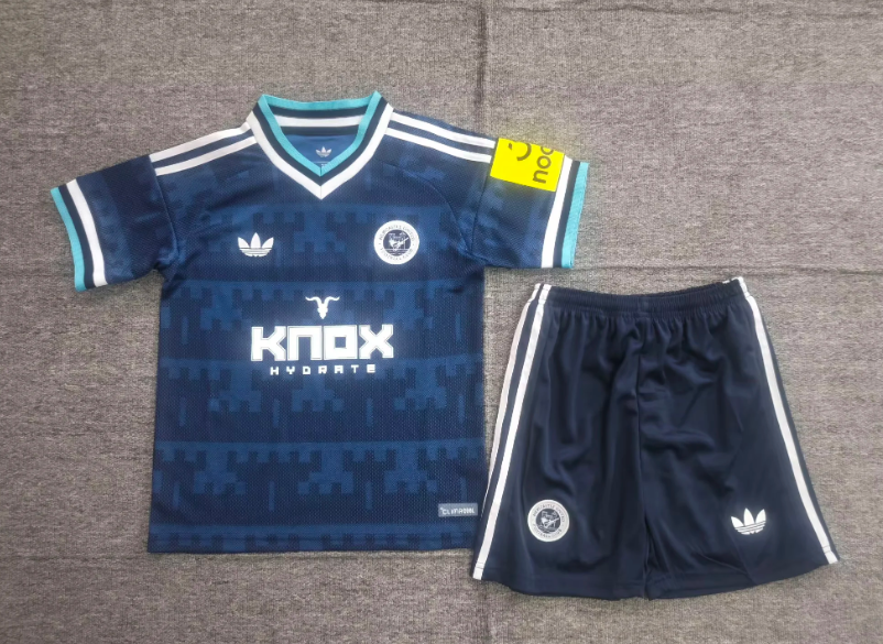 Newcastle away kids