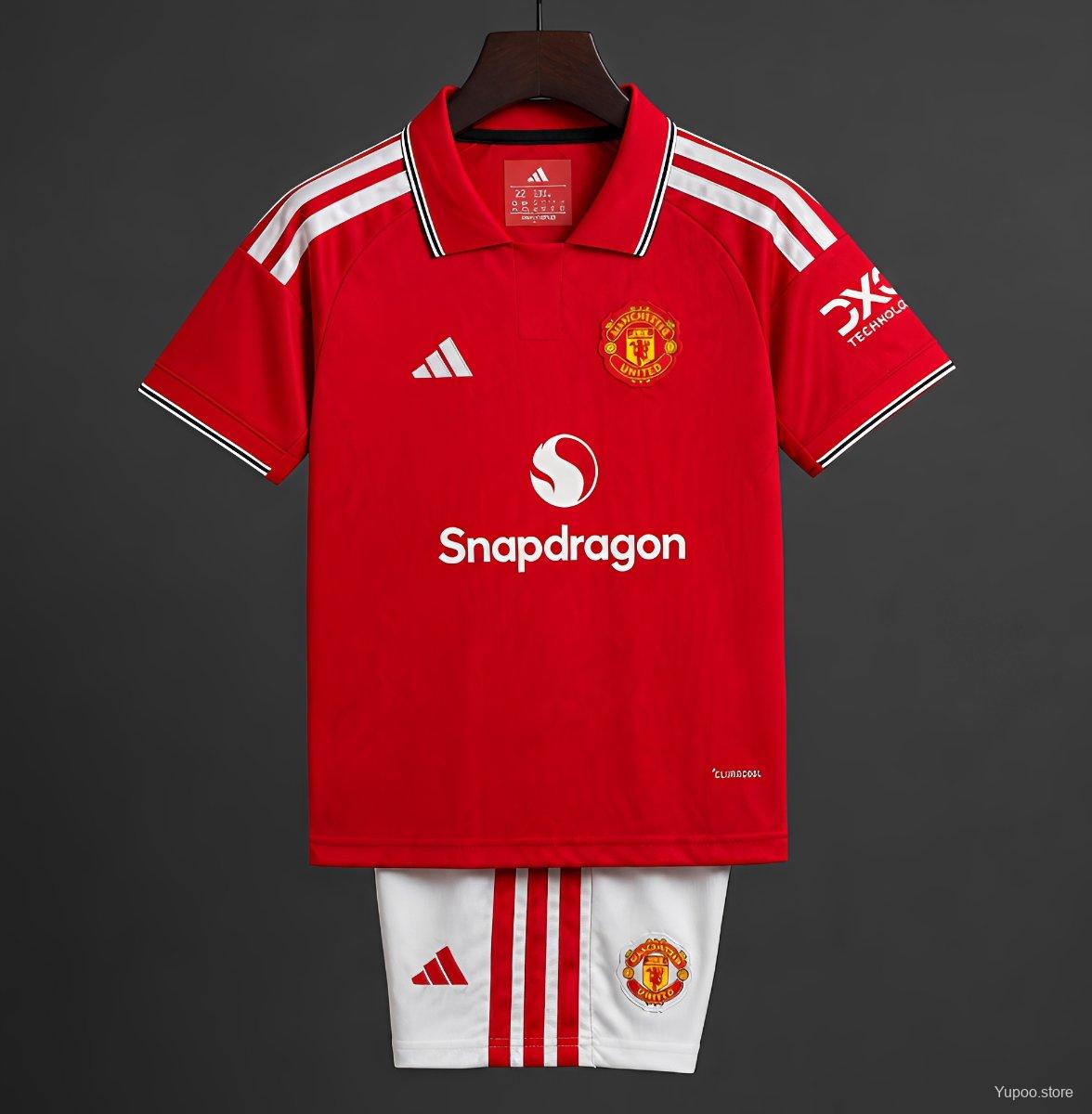 Manchstester United home kids