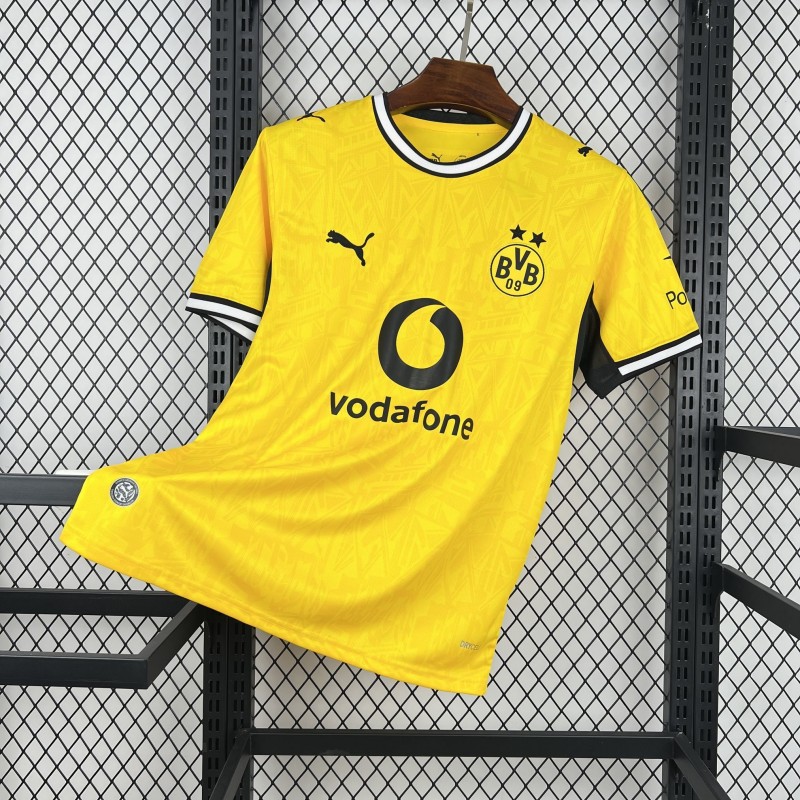 Borussia Dortmund home adults