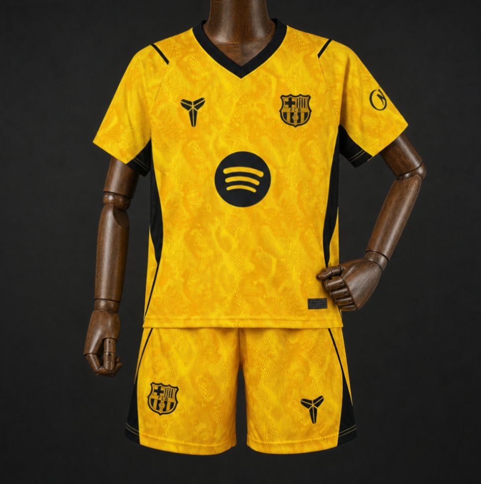 Barcelona goalkeeper kids
