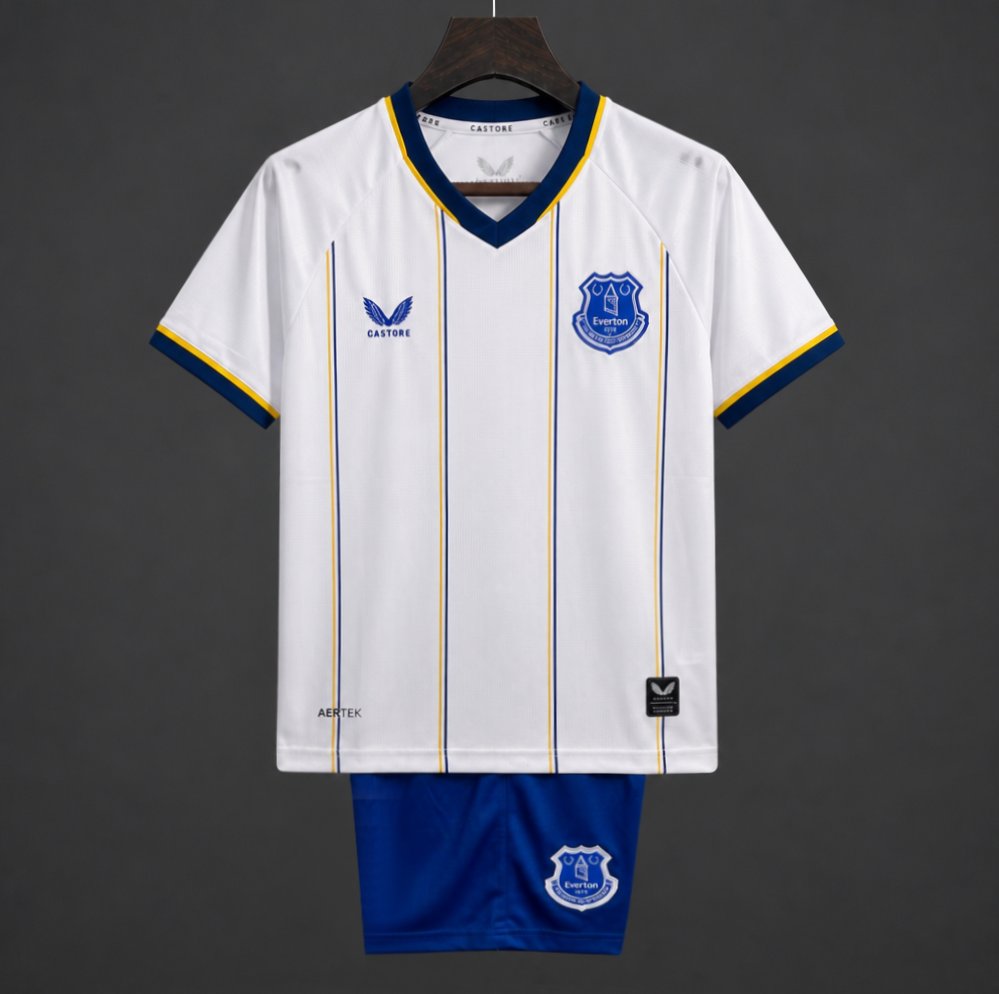 Everton away kids