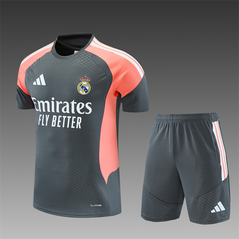 Real Madrid training set