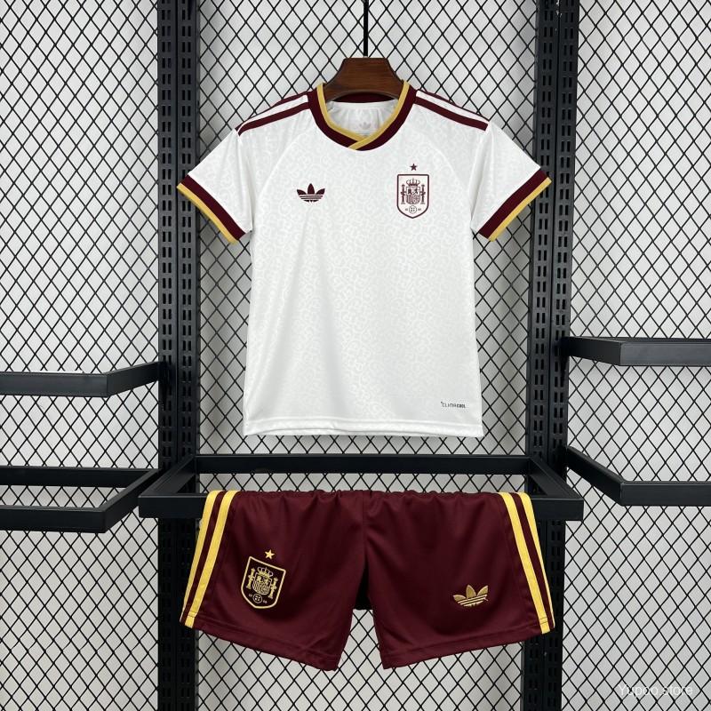 Spain away kids