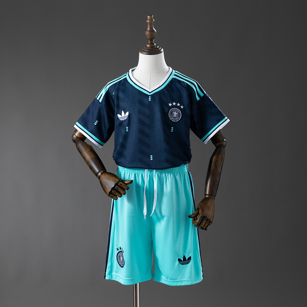 Germany away kids