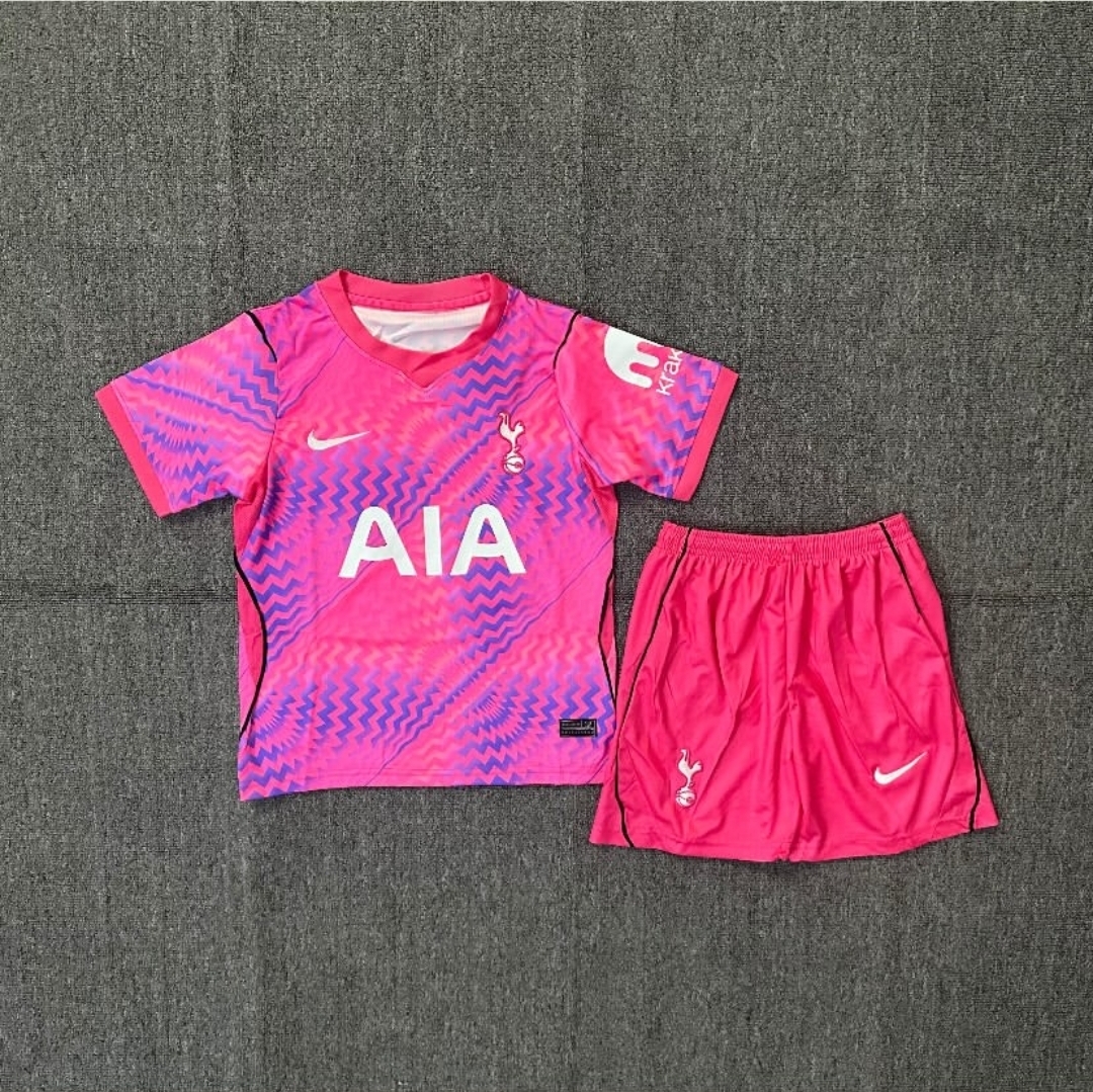 Tottenham Hotspur goalkeeper kids