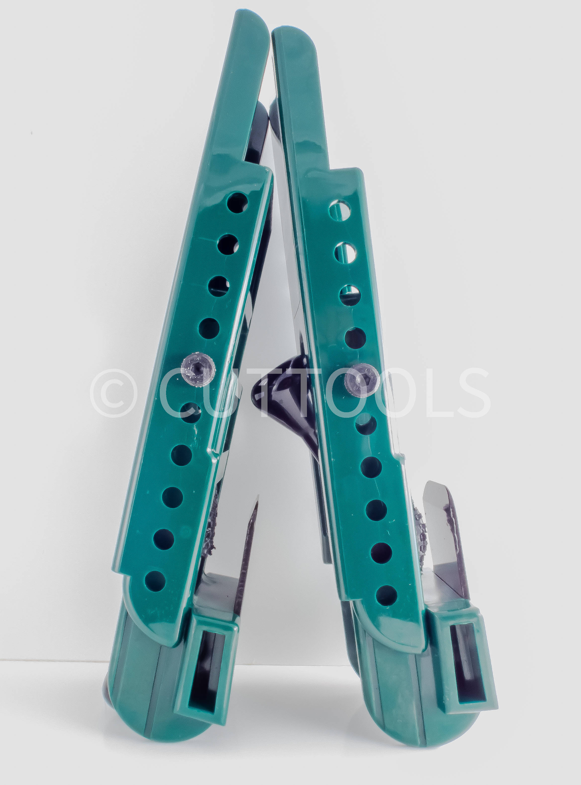 geckogaugecladdinginstallationclamps