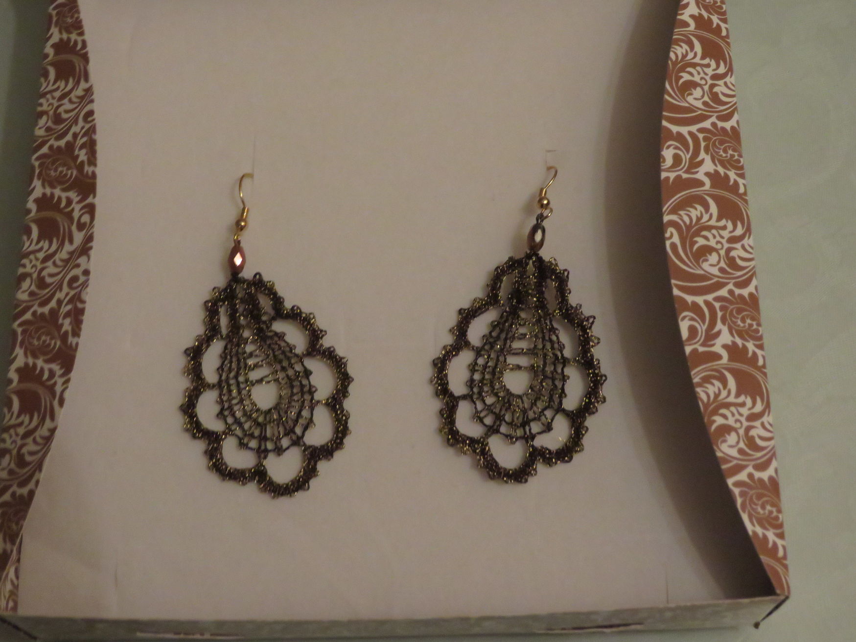 Uhani 20 - zlati metalizirani