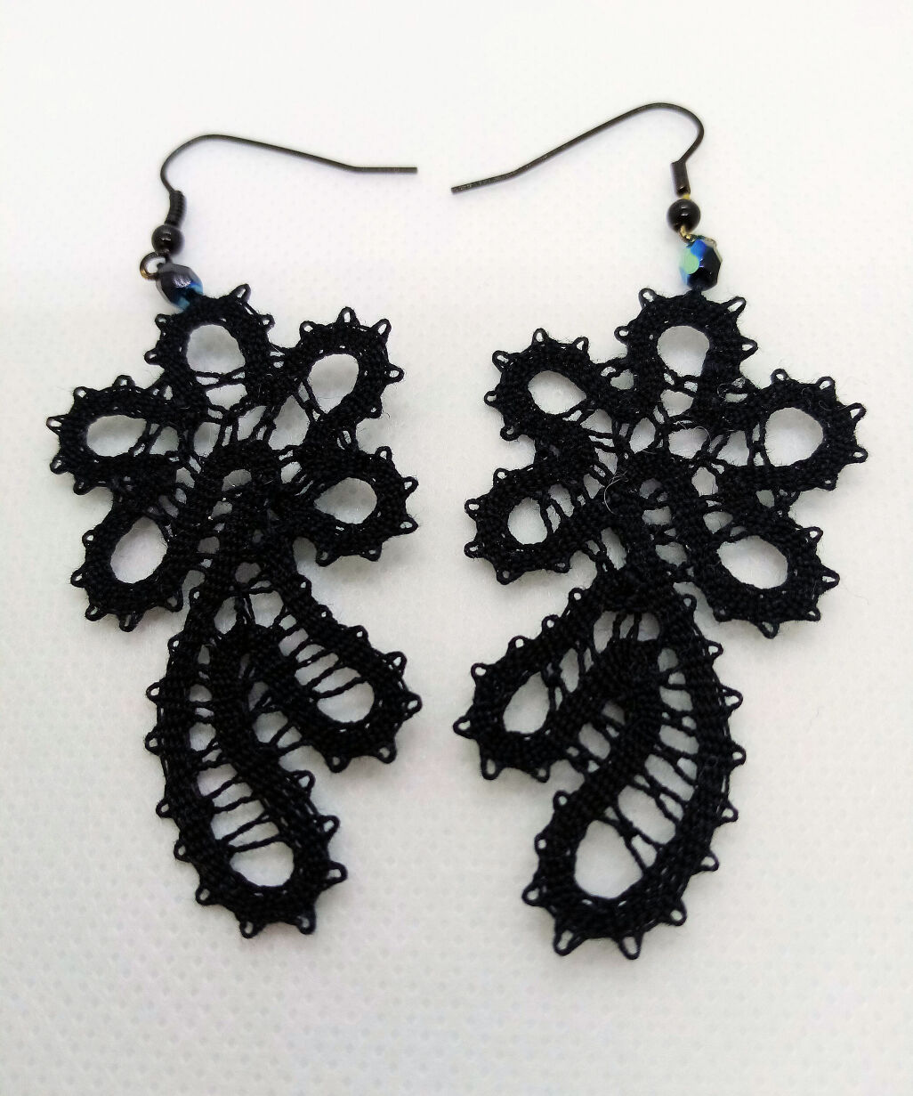 Uhani 17 - črni bombažni