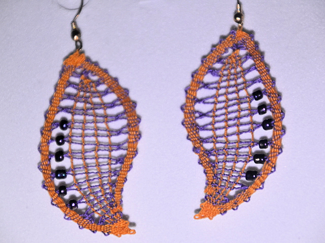 Uhani 1 - oranžno vijola bombažni