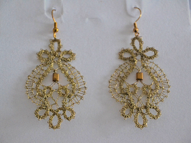 Uhani 11 - zlati metalizirani