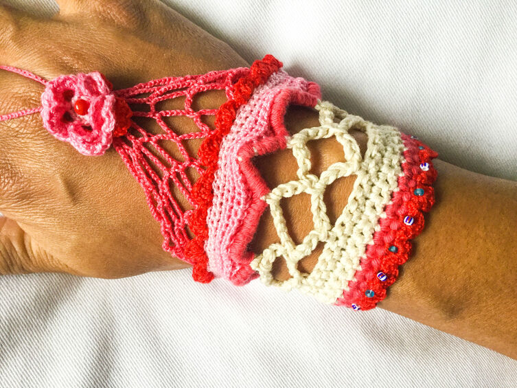 Rosy bracelet