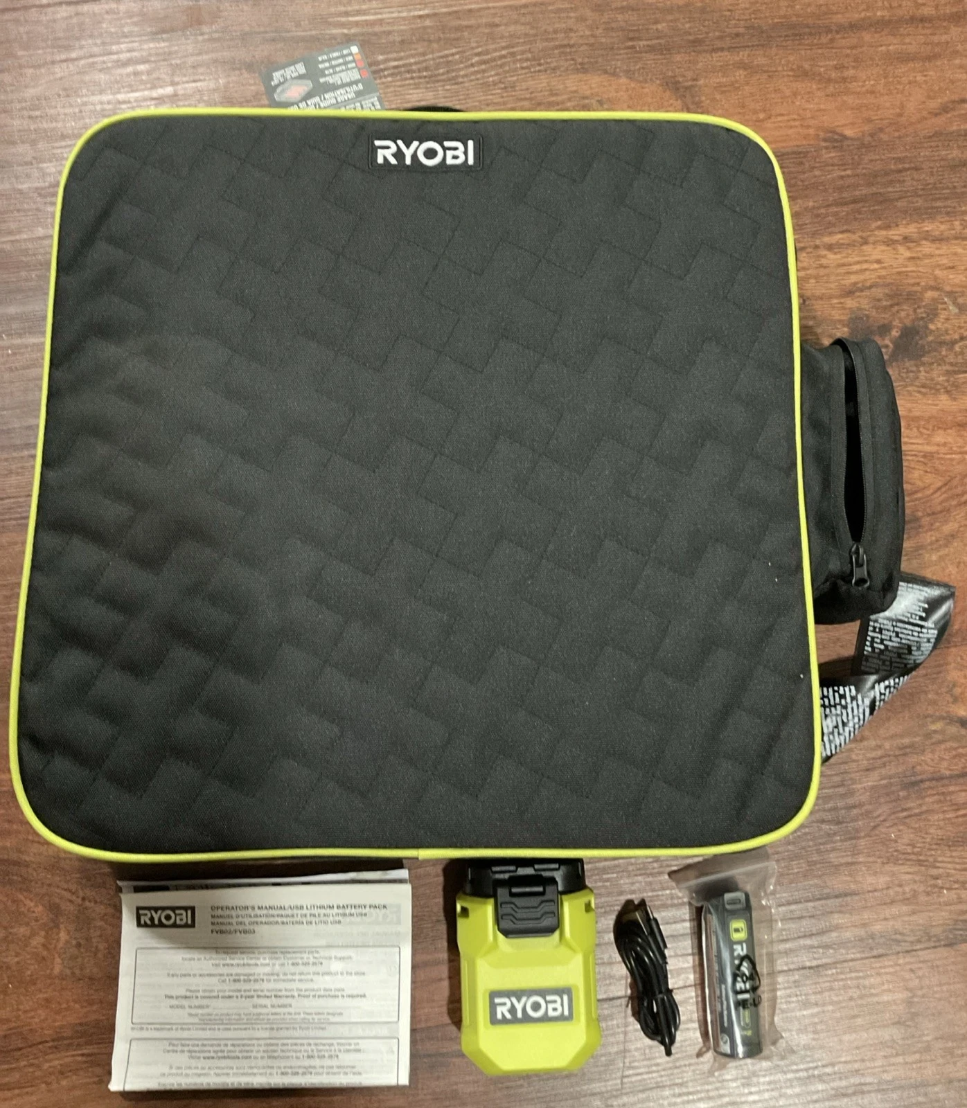 RYOBI USB Lithium Heated Cushion Kit Missing 1 Battery *PLEASE READ