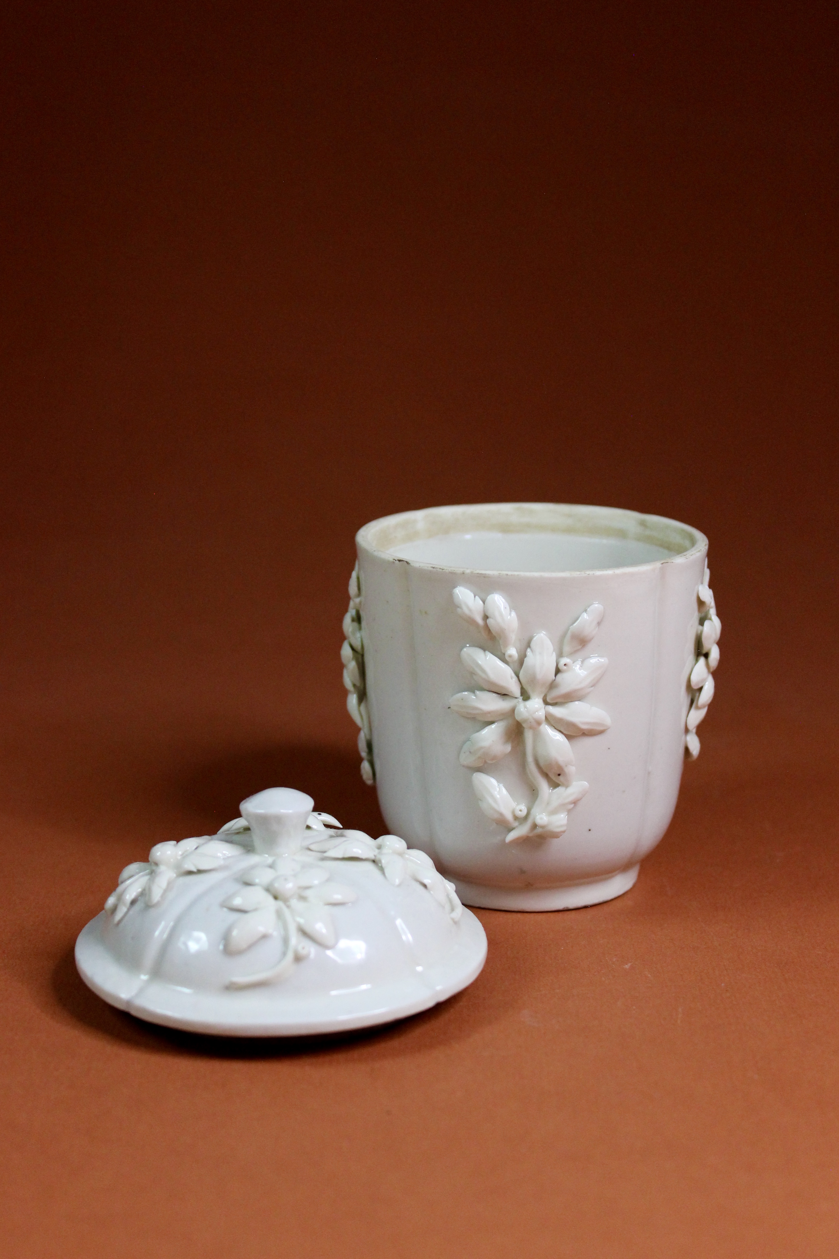 Samson French Porcelain Toilet Pot In The Manner of St Cloud