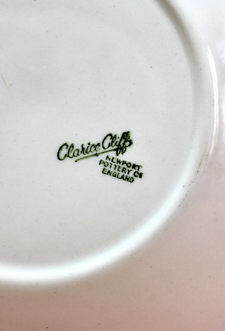 SOLD Clarice Cliff Jersey Lily Plate