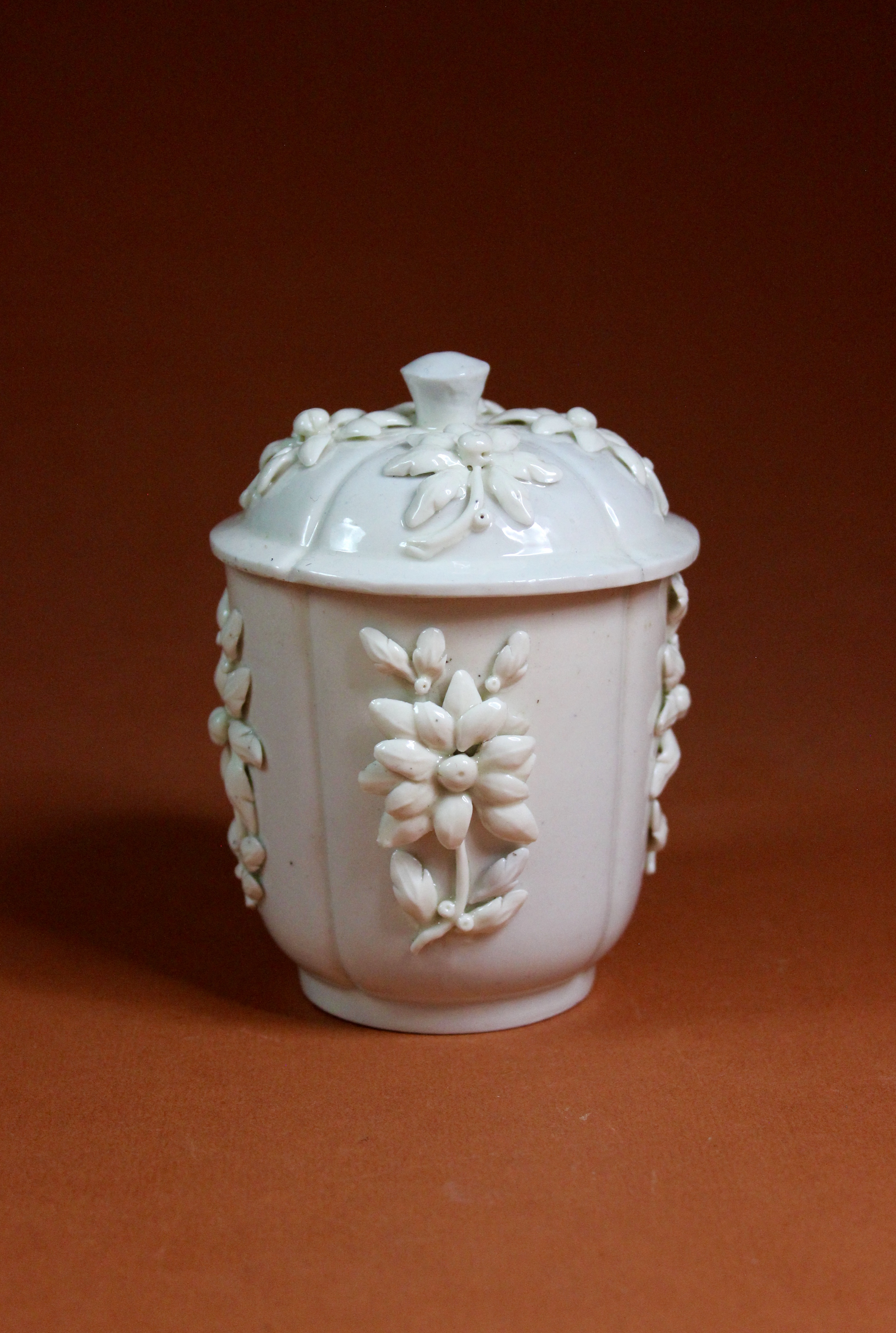 Samson French Porcelain Toilet Pot In The Manner of St Cloud