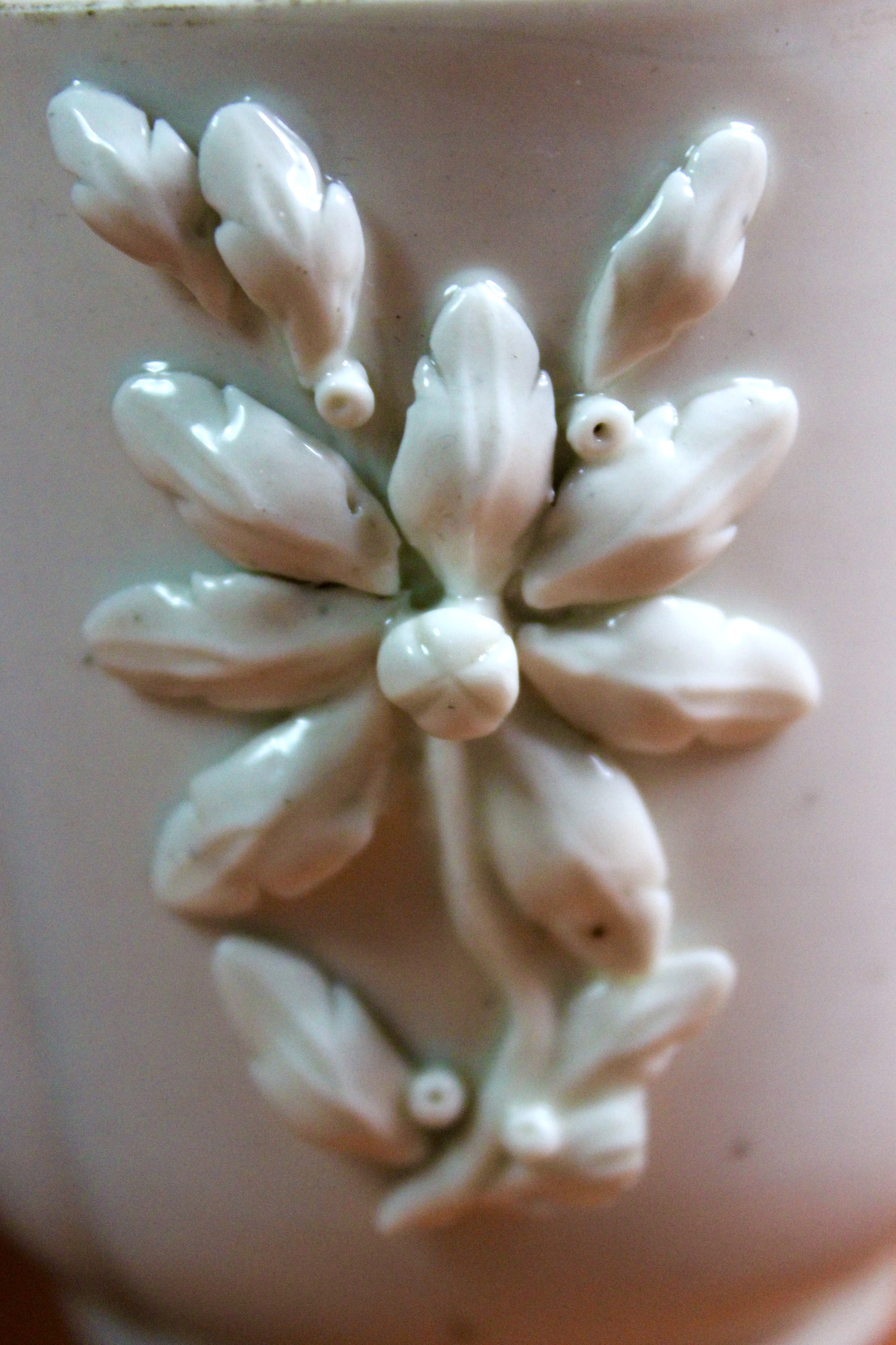 Samson French Porcelain Toilet Pot In The Manner of St Cloud