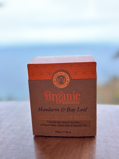 main product image on details page