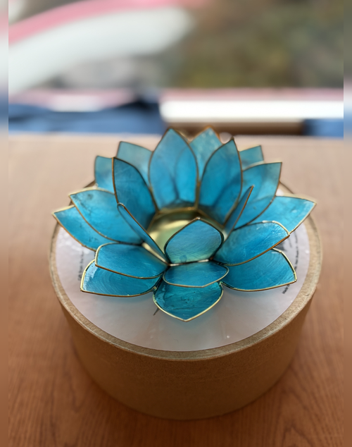 main product image on details page