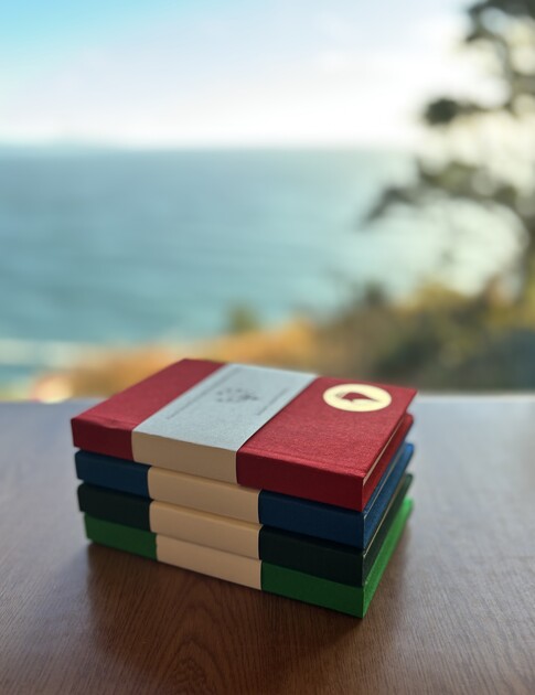 main product image on details page