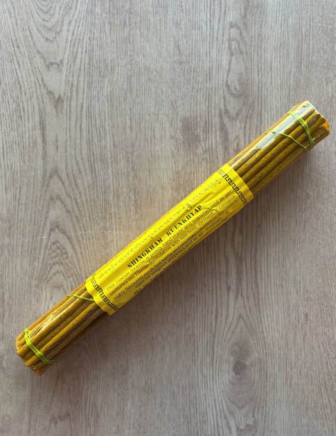 main product image on details page