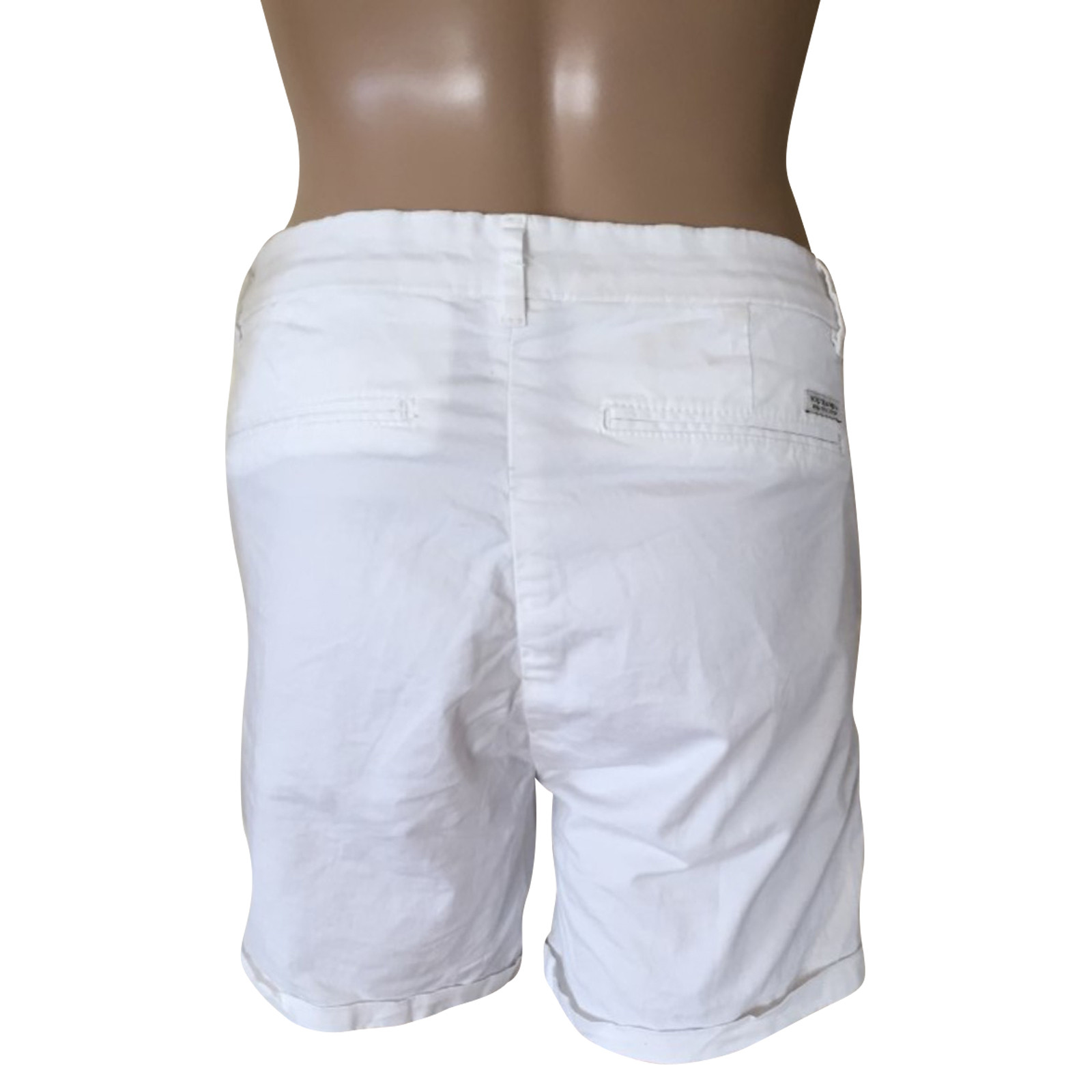 Maison Scotch Shorts Cotton in White