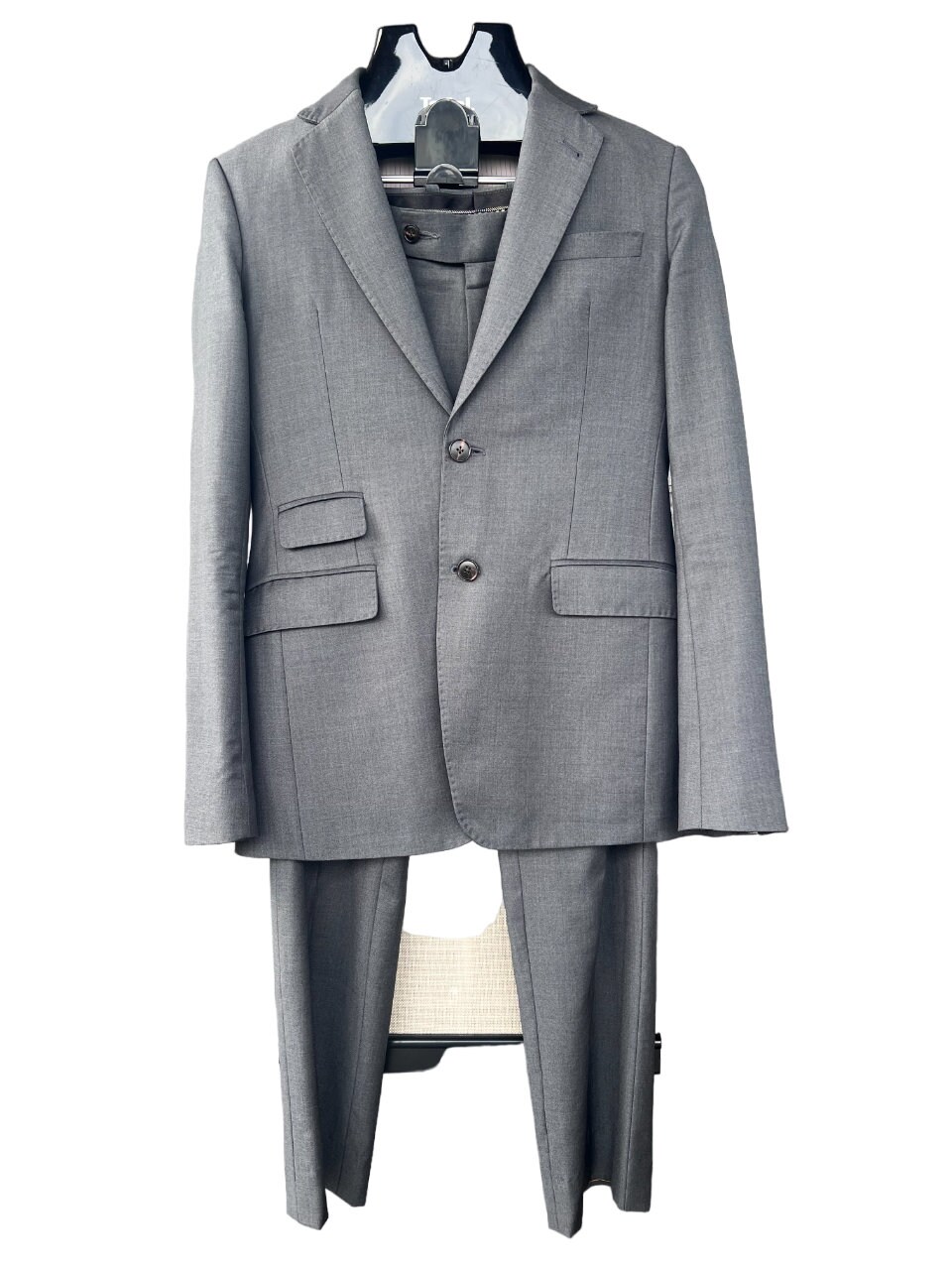 main product image on details page