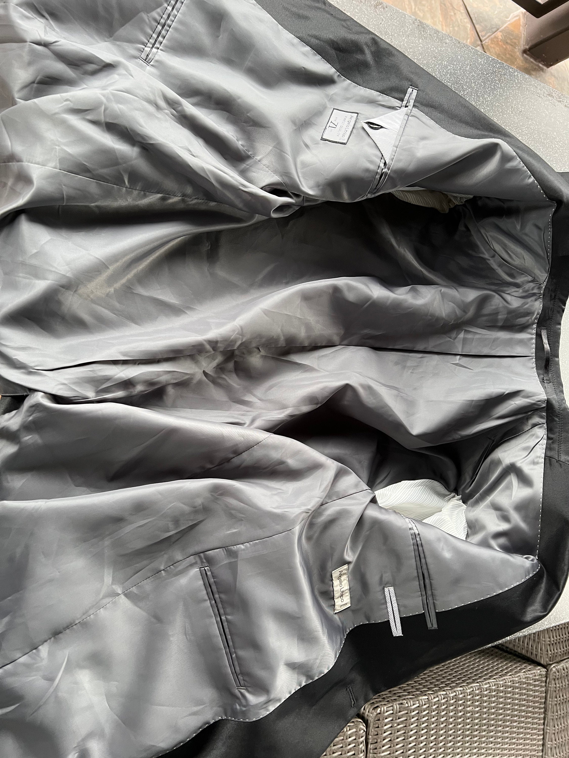 Angelo Litrico black blazer, 50L