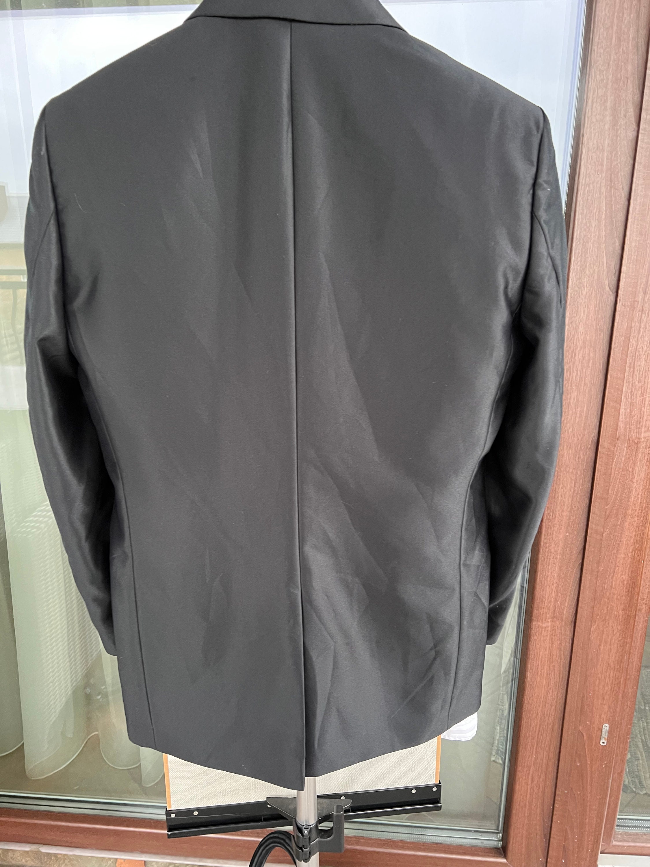 Angelo Litrico black blazer, 50L