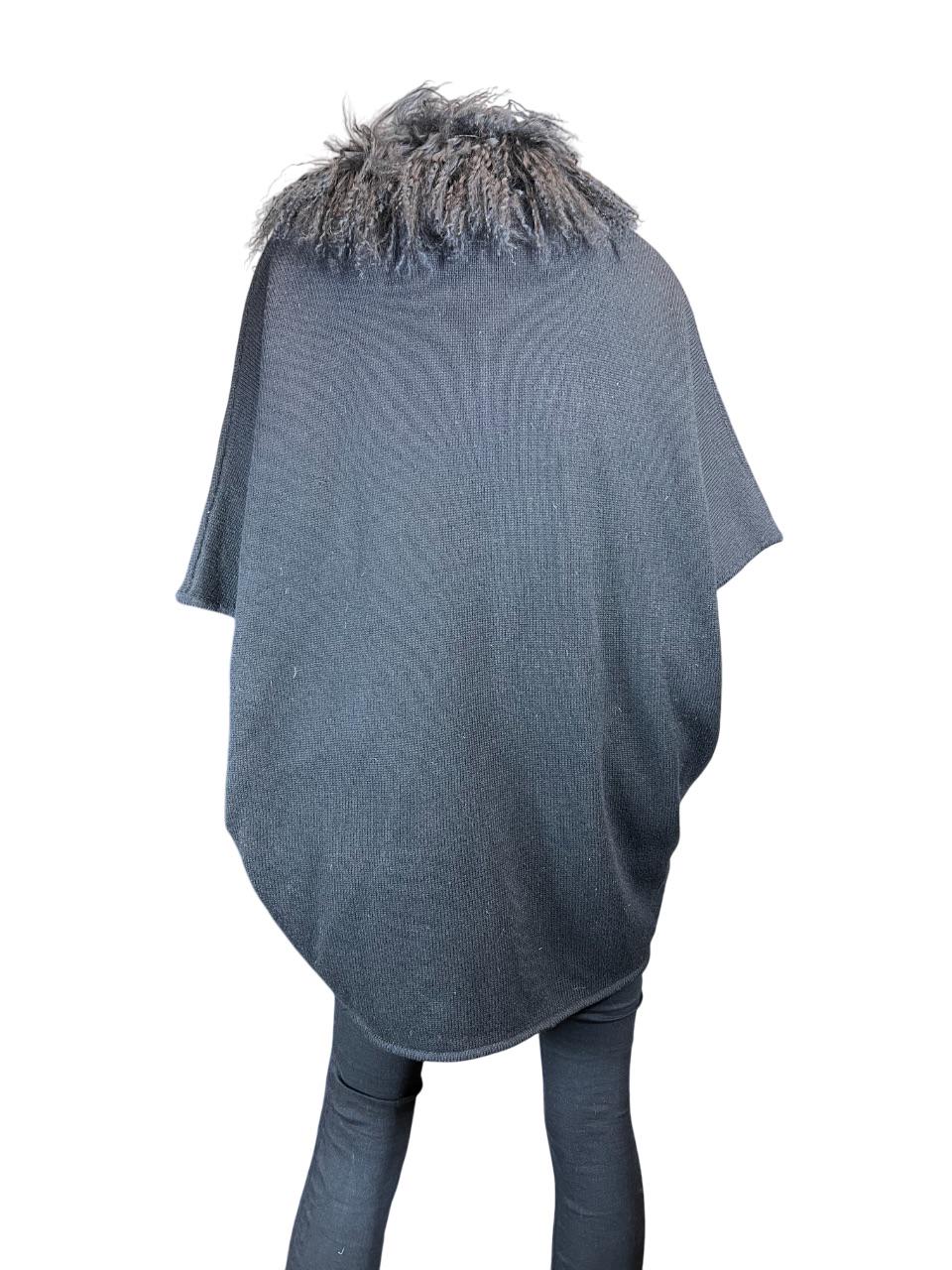 Brand Leonardo black cardigan with real  fur