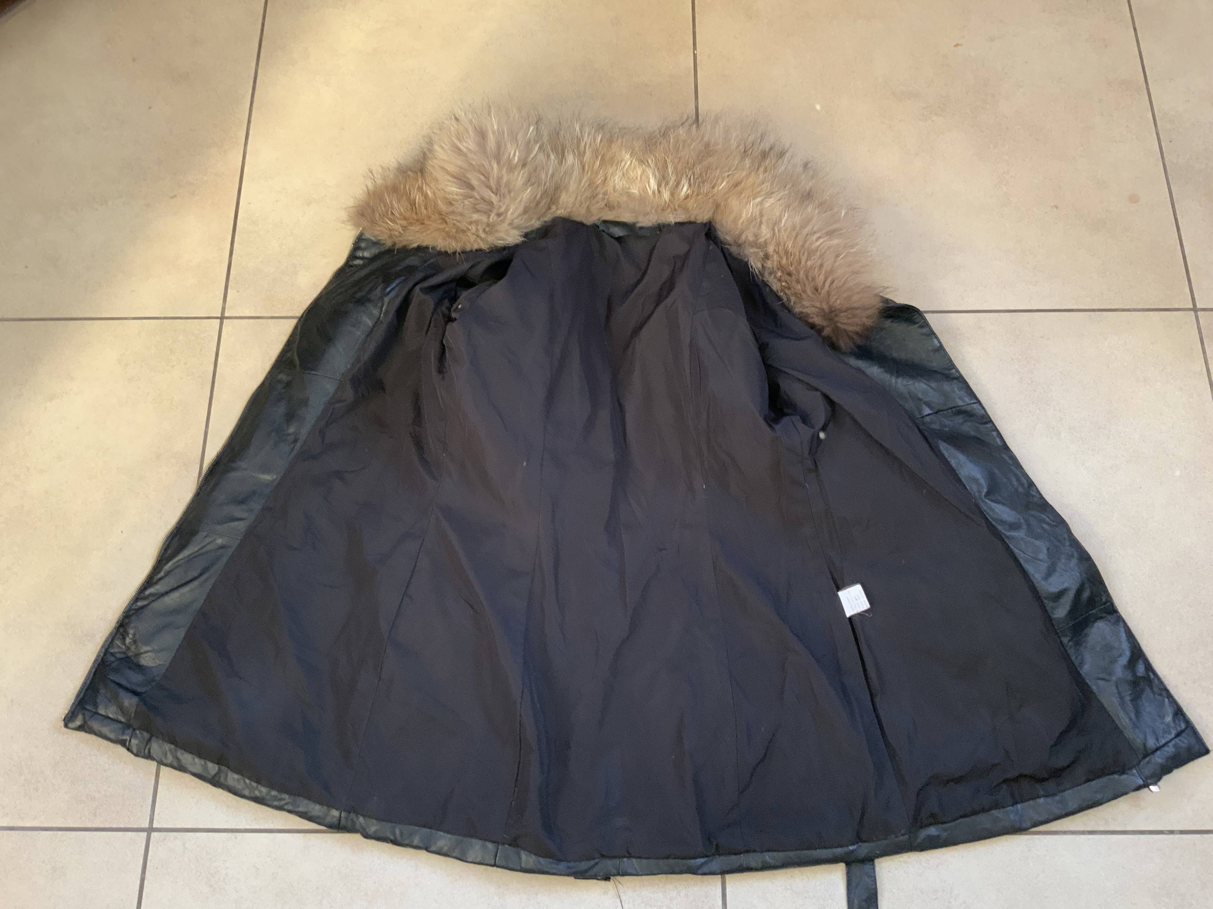 Genuine leather down womens's coat