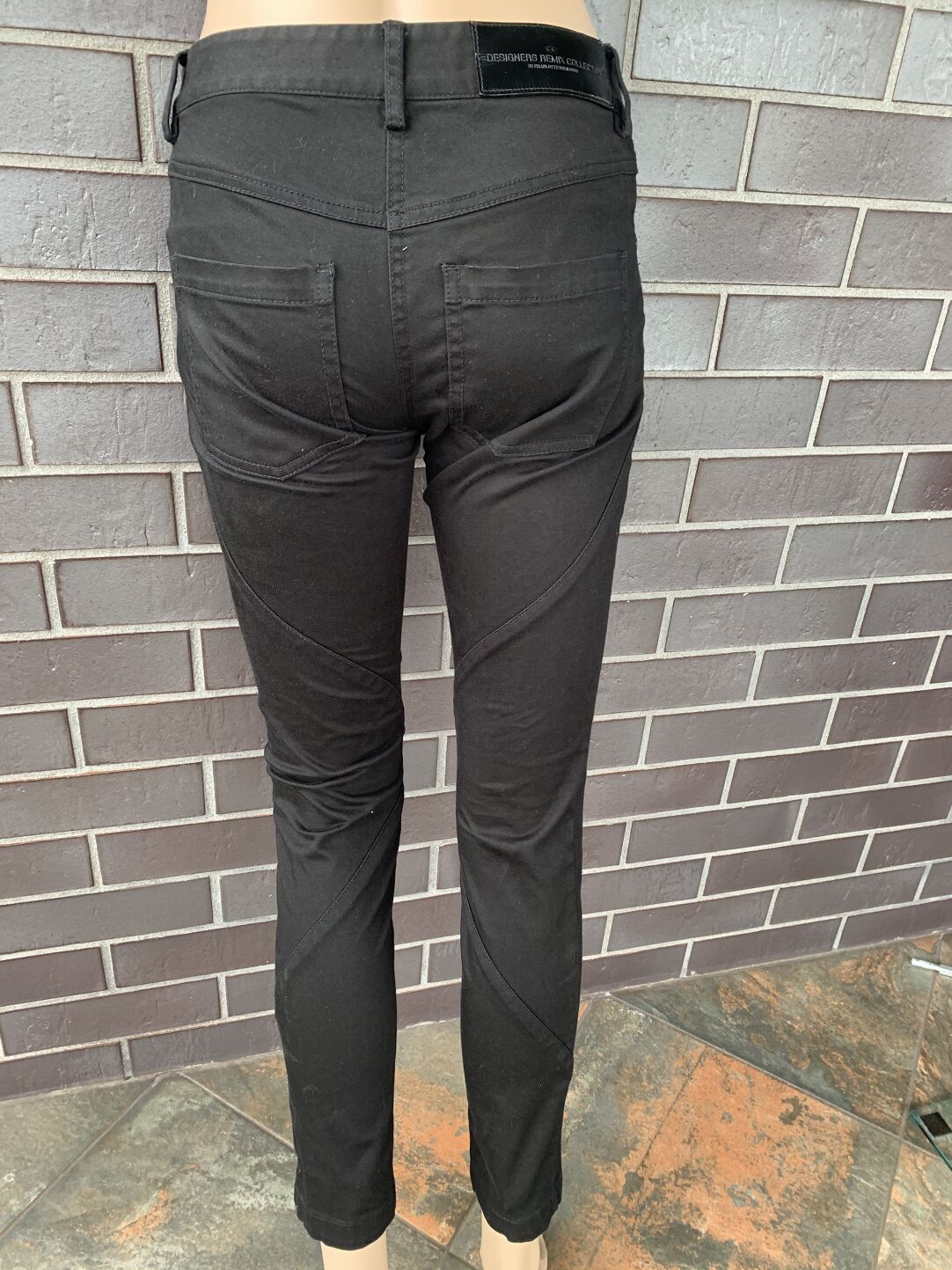 Designers Remix black jeans
