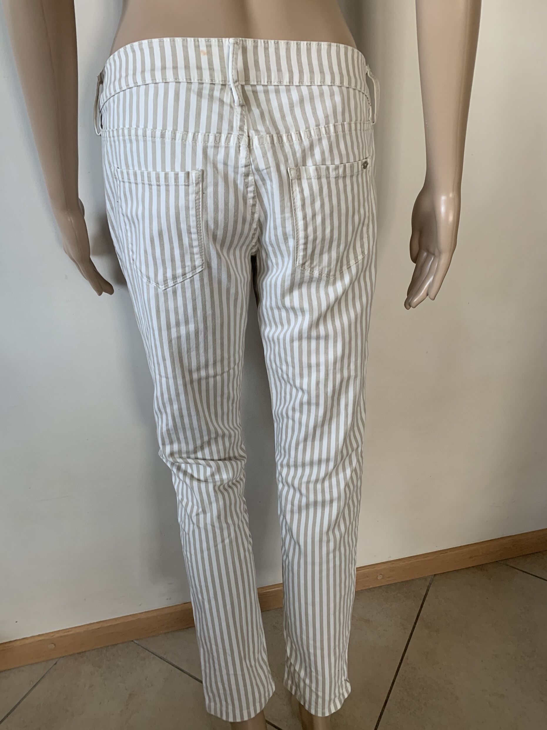 Massimo Dutti slim fit striped pants