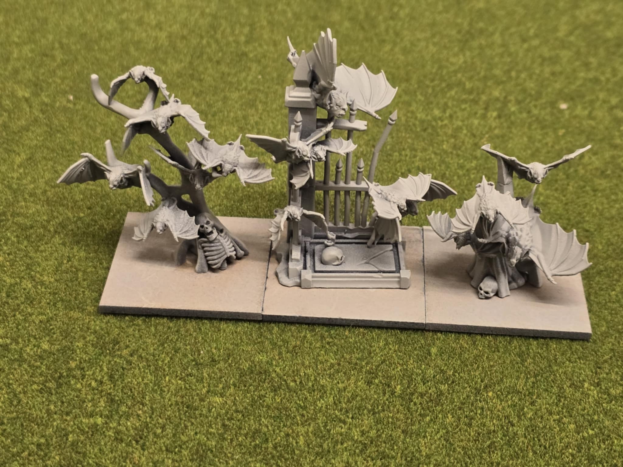 Bat Swarm unit - 28 to 32mm - Monsters of the Crypt