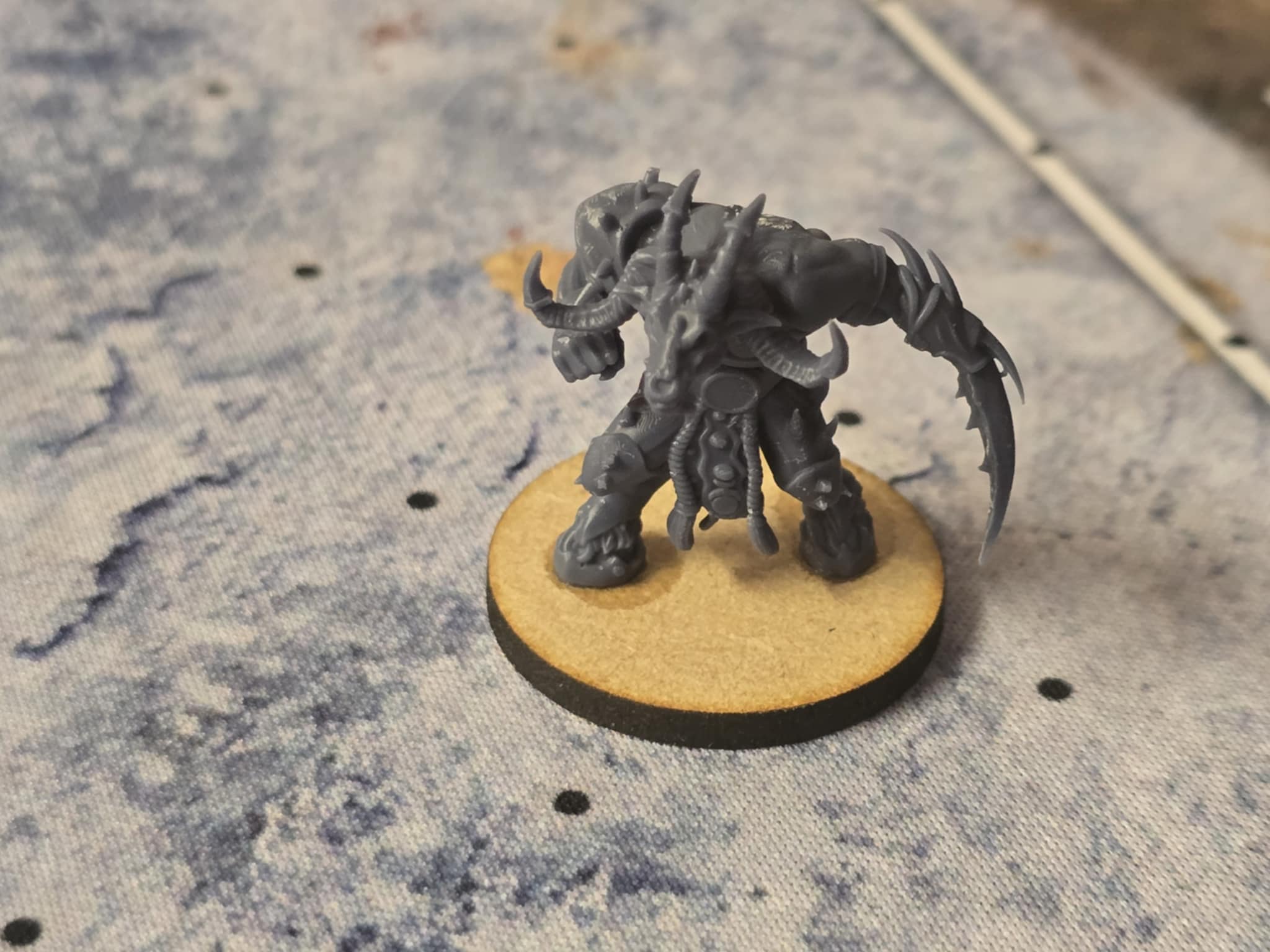 Horned Sinners (ChaosBorn) Bloodbowl team - 32mm