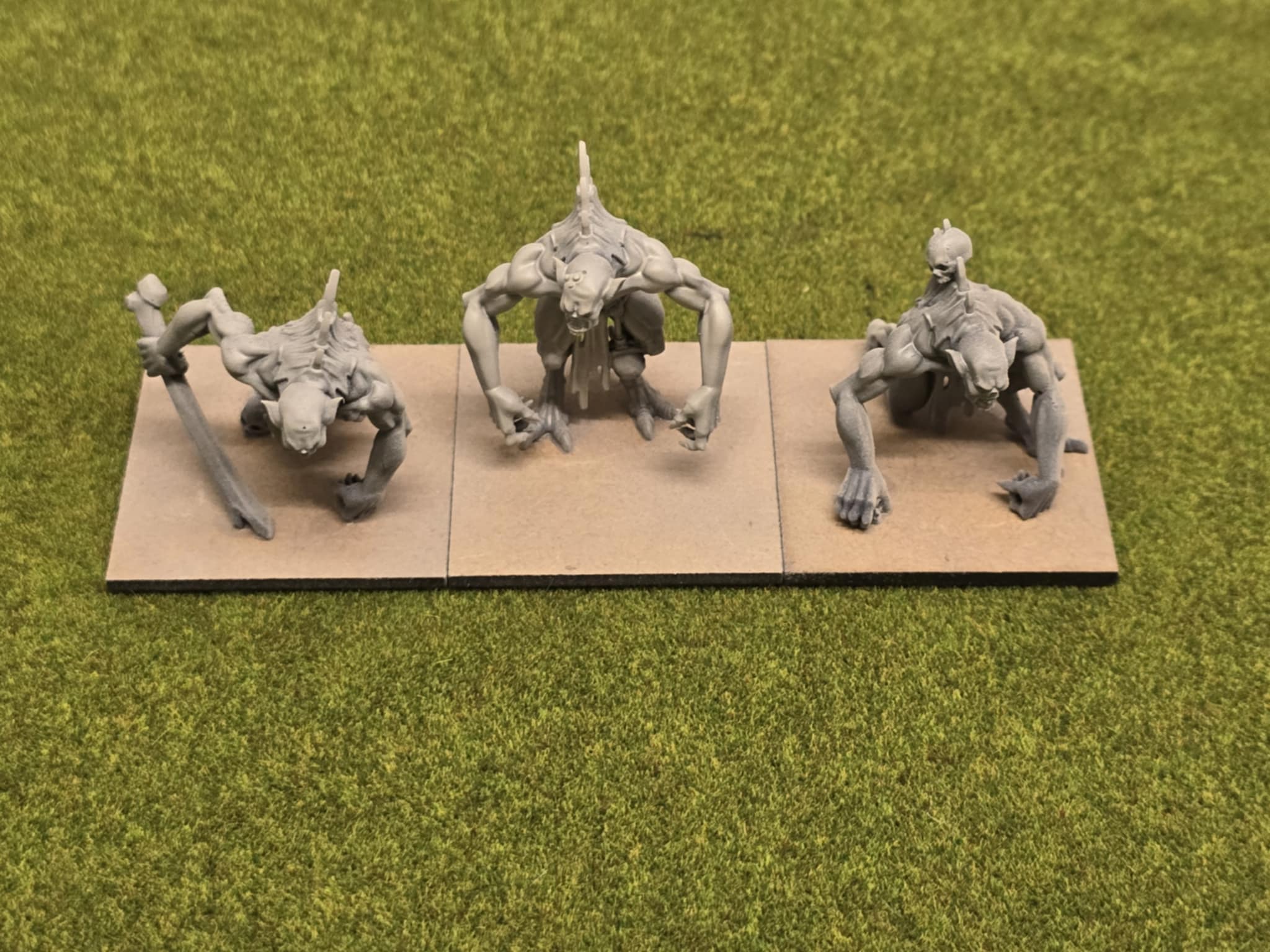 Crypt Ghoul unit - 28 to 32mm - Monsters of the Crypt