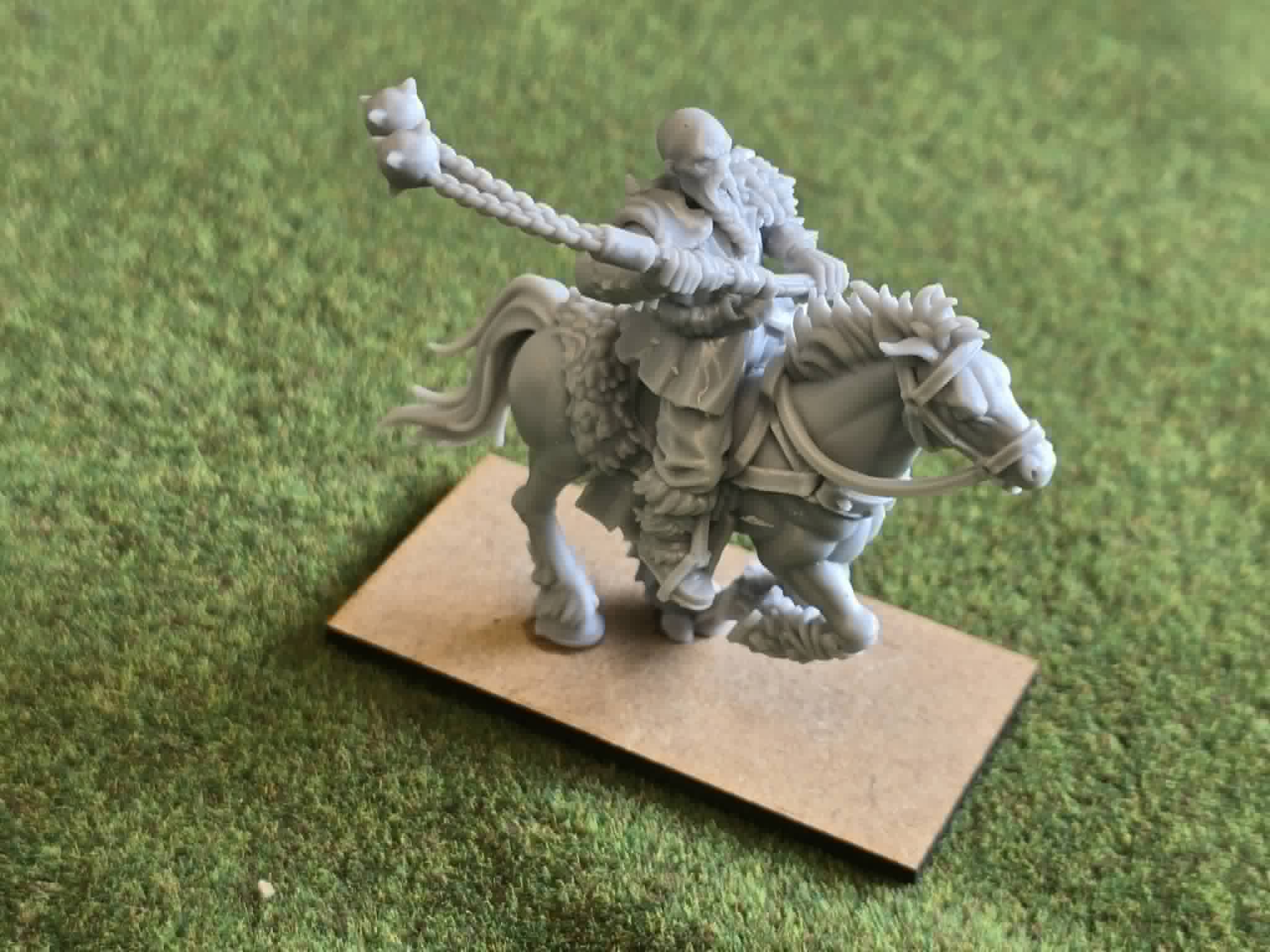 Norse Mounted 5 man Cavalry Unit with 2-handed weapons - 25mm to 32mm