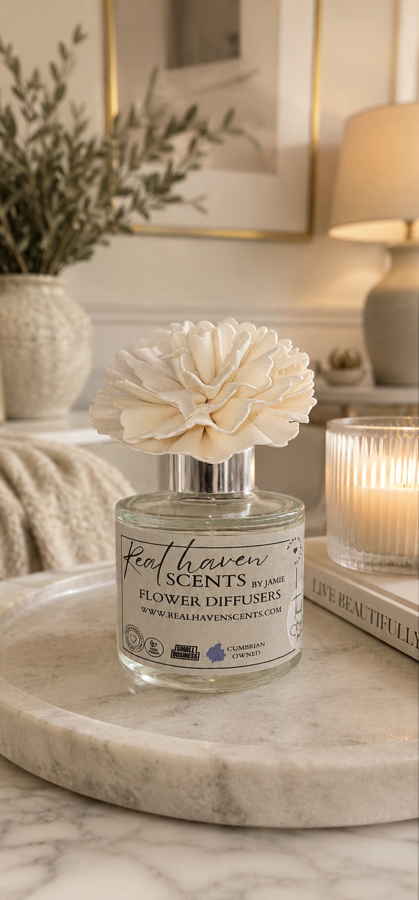 Laundry scented floral diffusers