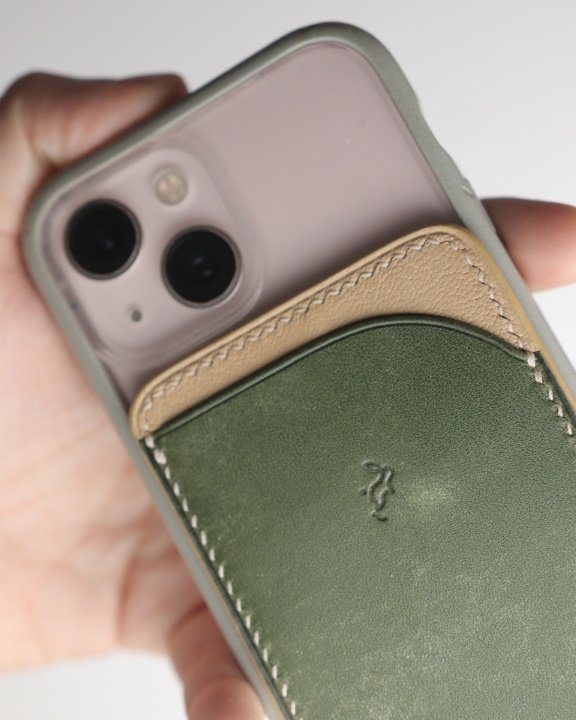 Green Magsafe wallet